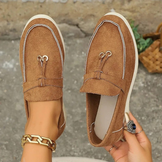 Calvini Relaxed Suede Loafer Flats