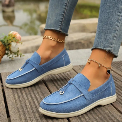 Calvini Relaxed Suede Loafer Flats
