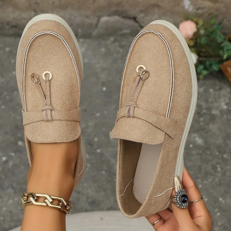 Calvini Relaxed Suede Loafer Flats