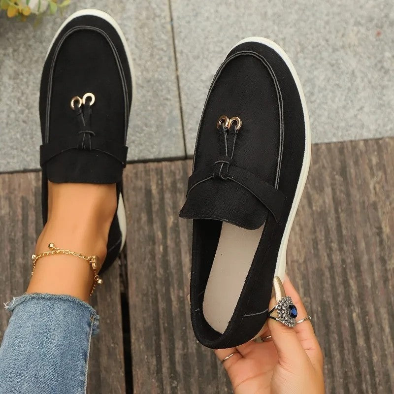 Calvini Relaxed Suede Loafer Flats