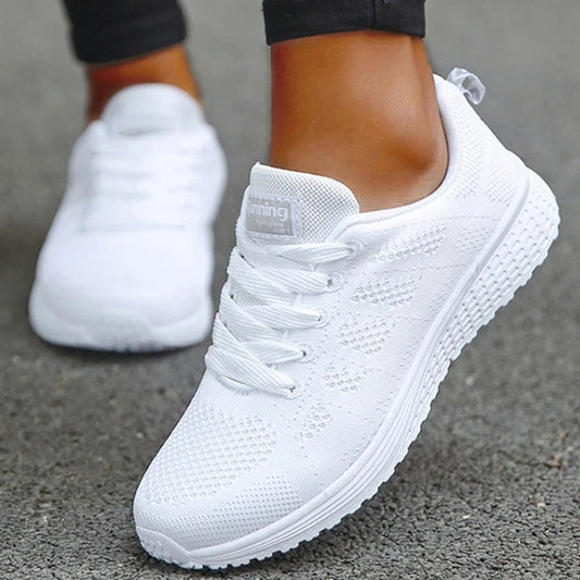 Lunari Lightweight Mesh Running Sneakers
