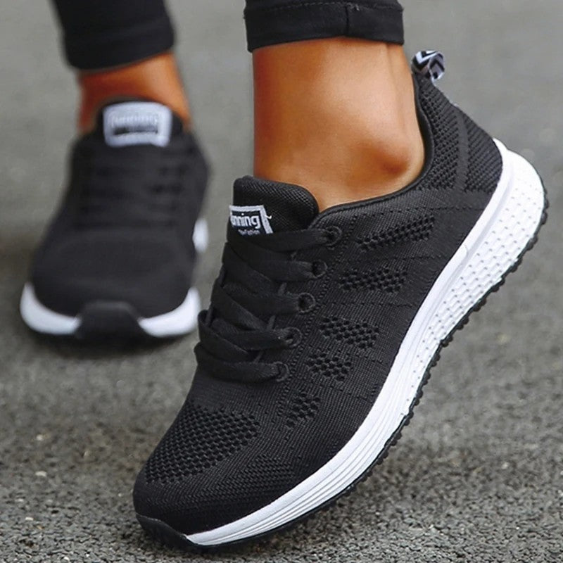 Lunari Lightweight Mesh Running Sneakers