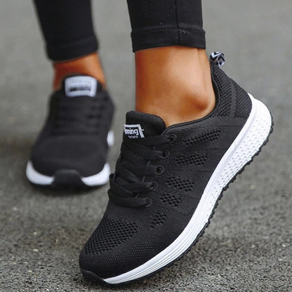 Lunari Lightweight Mesh Running Sneakers