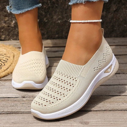Vionni Knit Slip-On Walking Sneakers
